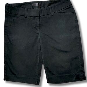 Mossimo Black Bermuda Shorts Women’s Size 8